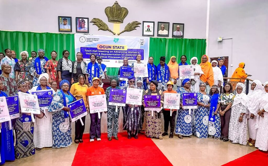 Town Hall Meeting Organised by the Ogun State Chapter of the League of Women Voters (NILOWV) Town e1749808016989